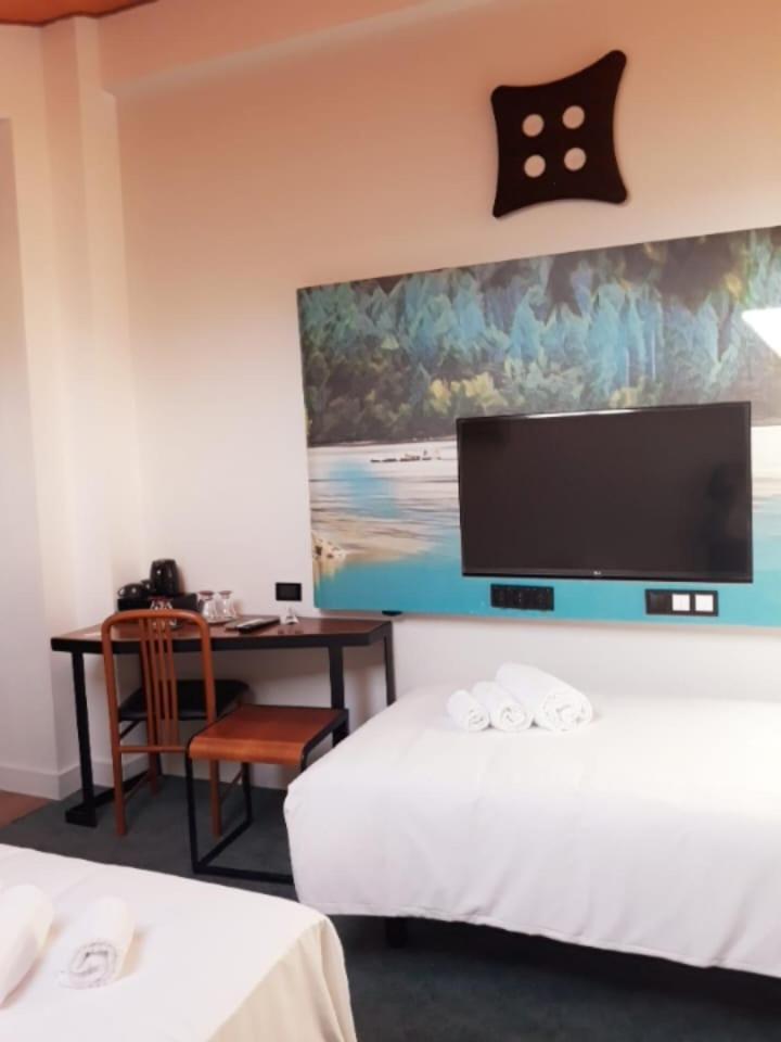 Hotel Celis Barcis Eksteriør bilde