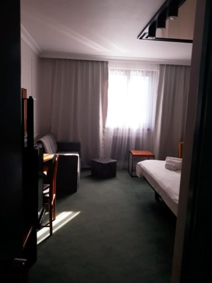 Hotel Celis Barcis Eksteriør bilde